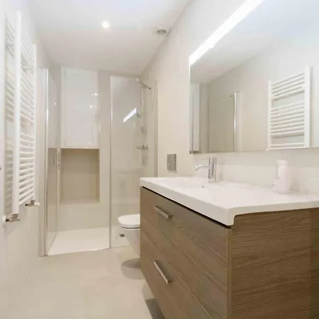 The Collection | Konsti